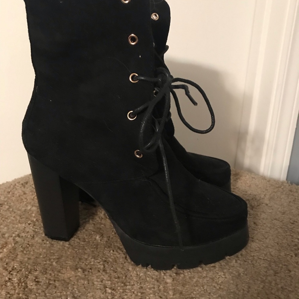 Black Lug Sole laceup Ankle Boots